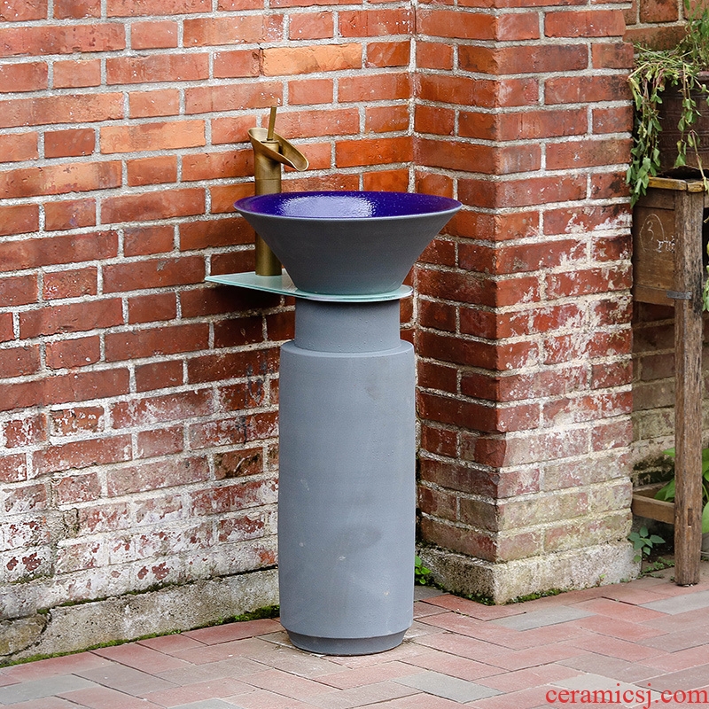 Ceramic pillar lavabo balcony floor type of household toilet integrated art basin washing a face basin of outdoor column