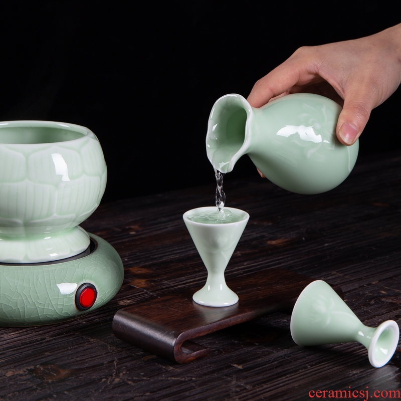 Jingdezhen ceramic temperature wine pot of wine suit green glaze hot hot wine warm hip home wine and rice wine liquor cup