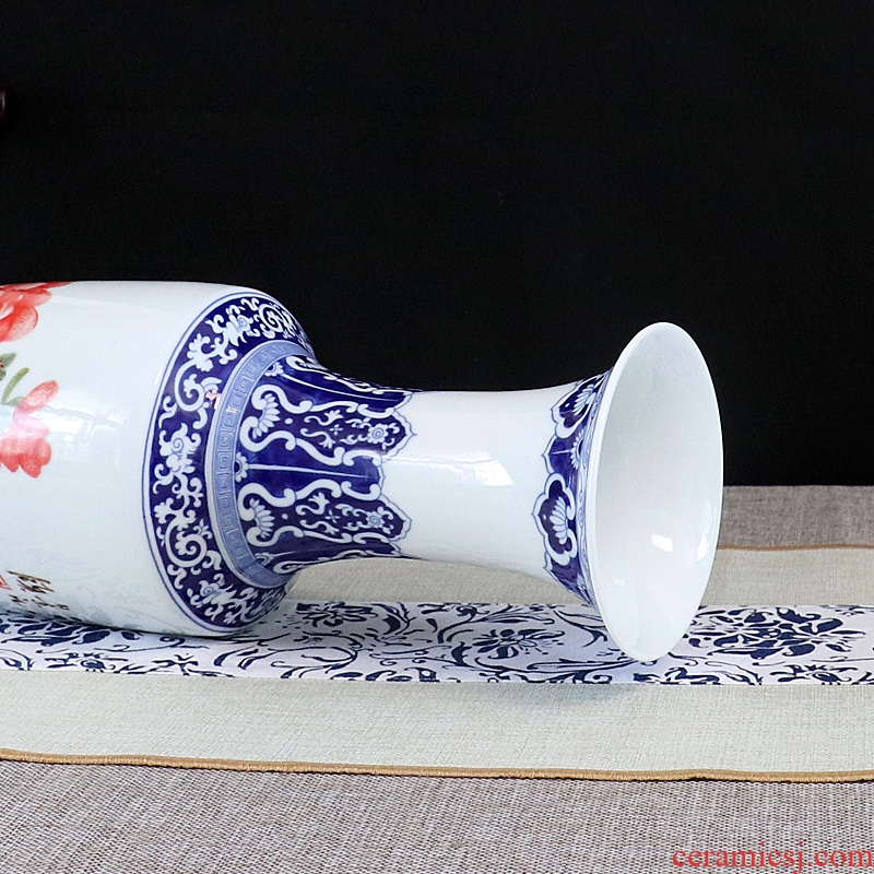 Be born blue and white porcelain vases, jingdezhen ceramics furnishing articles sitting room dry flower arranging flowers hand-painted decorative handicrafts