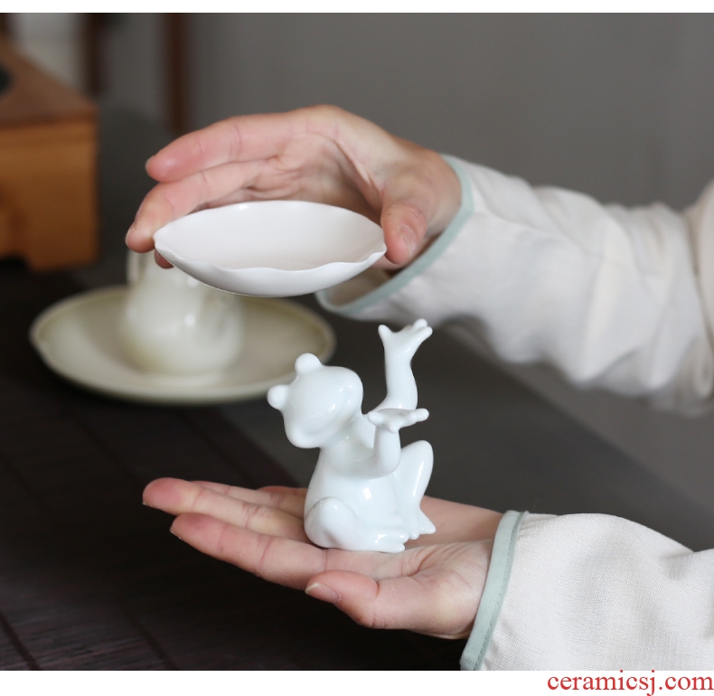 YanXiang lane white porcelain LuYu porcelain tea filter filter creative ceramic tea tea accessories glass tin)