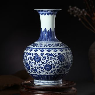 Jingdezhen ceramics yongzheng model of archaize home furnishing articles study design blue and white porcelain vase antique collection