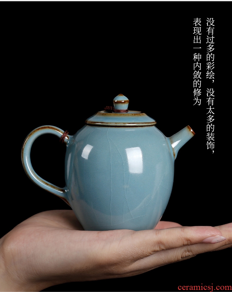 Chrysanthemum patterns manually restoring ancient ways your kiln teapot single pot of lake blue large ceramic pot of tea tea rushed home the teapot