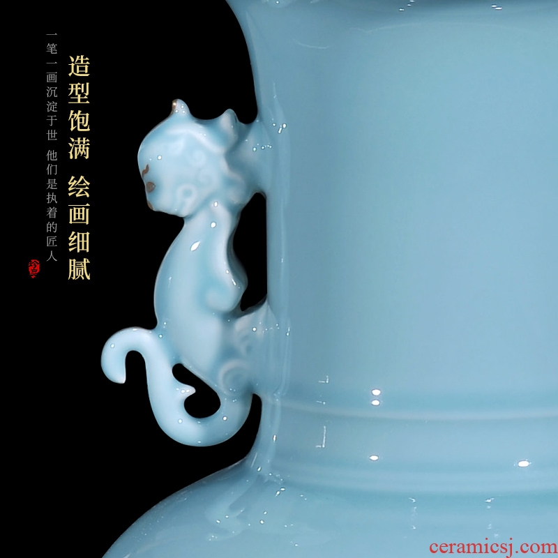 Jingdezhen ceramics imitation qing qianlong powder blue glaze vase sitting room of Chinese style household decorations collection furnishing articles