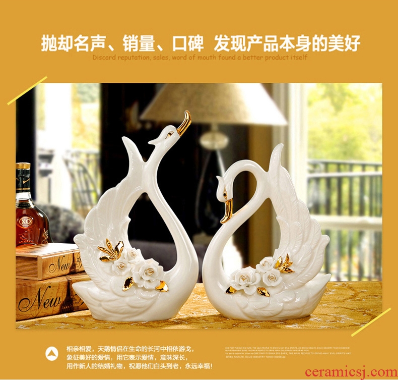 Practical wedding present European furnishing articles swan wine accessories creative living room TV ark ceramic craft gift