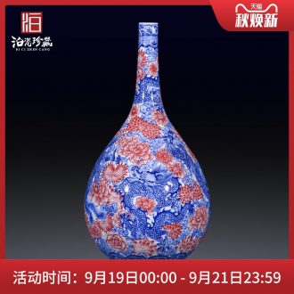 Jingdezhen ceramics hand-painted antique Chinese style living room decoration crafts are large blue and white porcelain vase flower arrangement