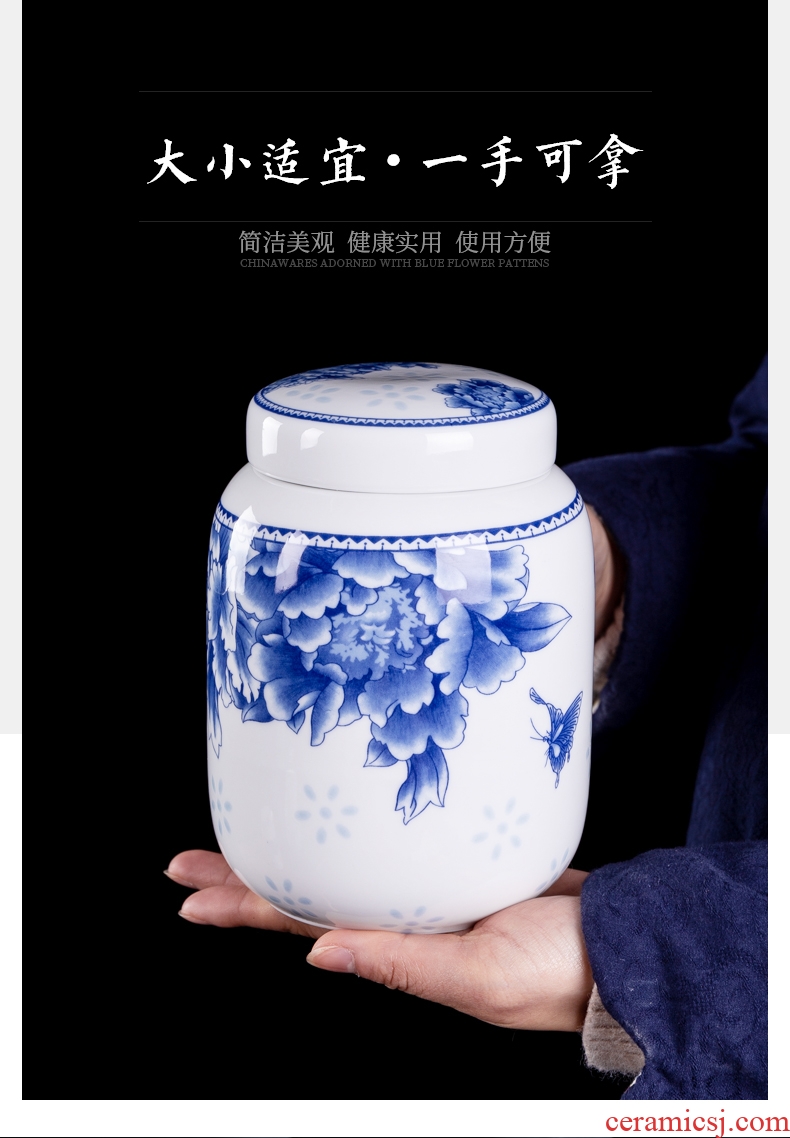 Blue and white porcelain, caddy mini seal pot jingdezhen tea accessories small portable tank tea