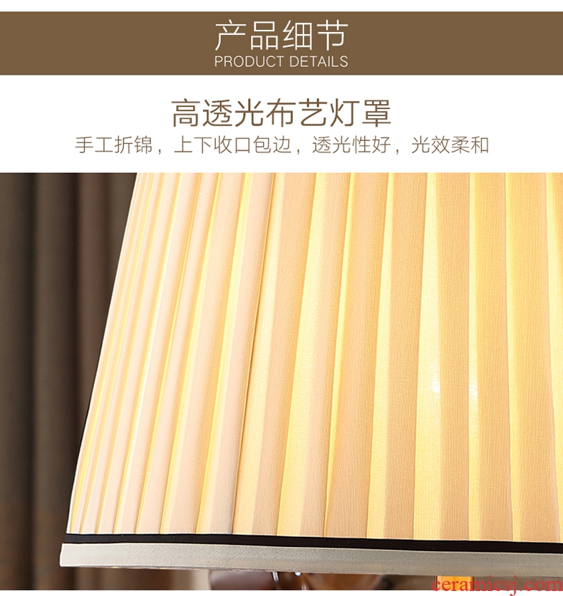 Modern new Chinese style ceramic desk lamp American creative hand-painted painting of flowers and restoring ancient ways continental warm sitting room bedroom berth lamp