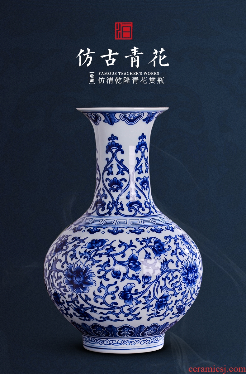 Antique hand-painted blue and white porcelain in jingdezhen ceramics dried flowers large vases, furnishing articles sitting room of new Chinese style household decorations
