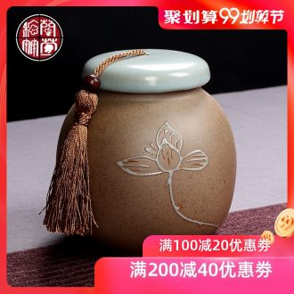 Chrysanthemum patterns of white tea is the tea pot seal moisture bulk storage containers of ceramic POTS with tea
