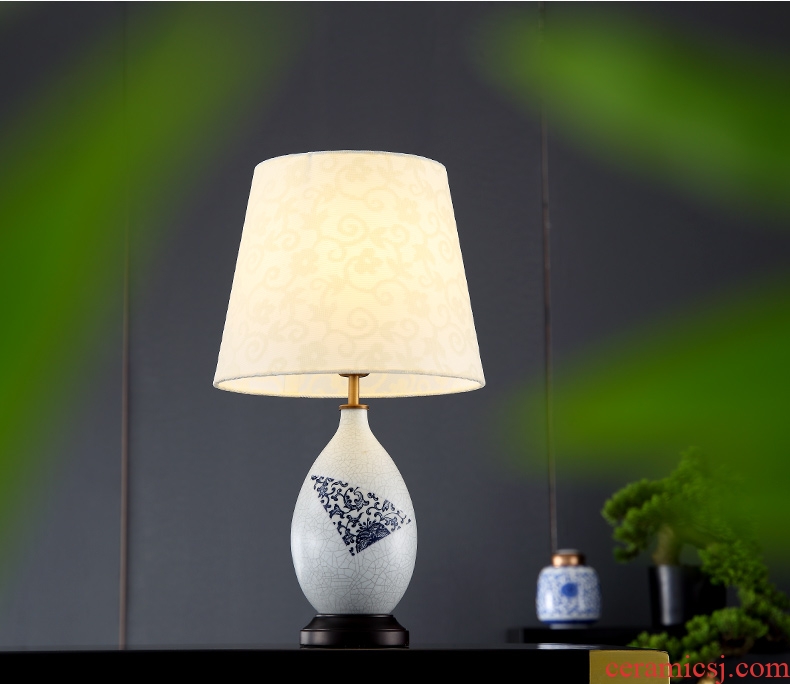 Lamp act the role ofing furnishing articles form a complete set of new Chinese style ceramic vase cut art hand-painted restoring ancient ways of blue and white porcelain decoration simple coloured drawing or pattern