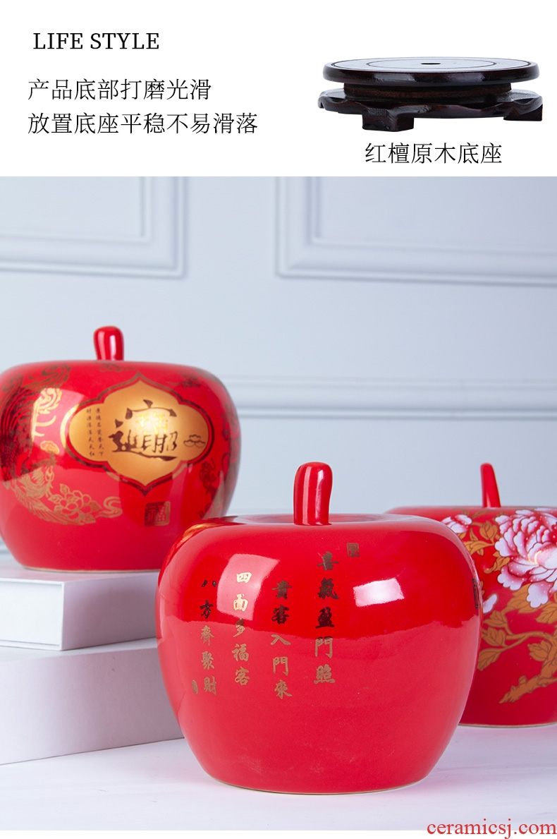 Jingdezhen ceramics furnishing articles of modern Chinese style household China red apple wine marriage wedding jewelry decoration