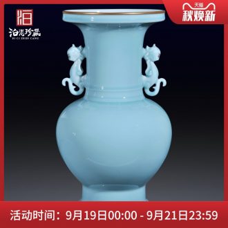 Jingdezhen ceramics imitation qing qianlong powder blue glaze vase sitting room of Chinese style household decorations collection furnishing articles