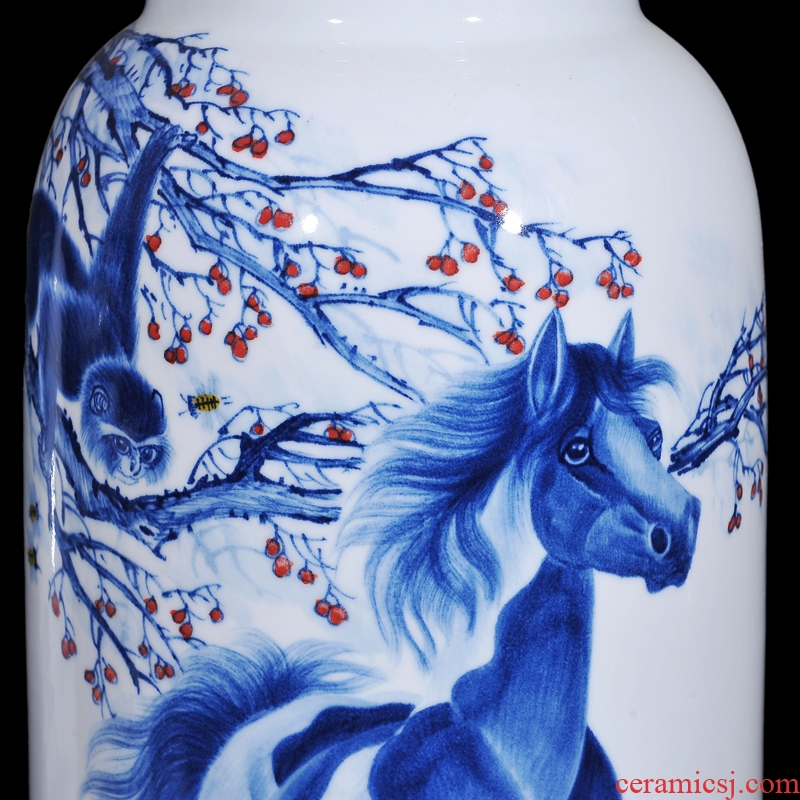 Jingdezhen ceramic hand-painted pastel blue and white porcelain jar, vase seal hou home sitting room classic crafts are immediately