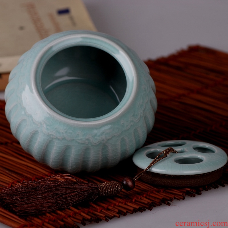 East west tea pot of ceramic POTS cover seal pot caddy elder brother kiln five hole flat petals GA2885