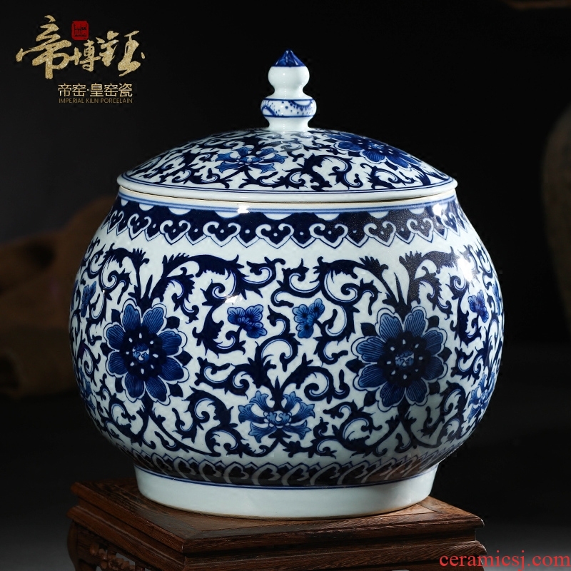 Blue and white porcelain of jingdezhen ceramics hand-painted bound branch lines cover pot archaize general furnishing articles storage tank decoration decoration