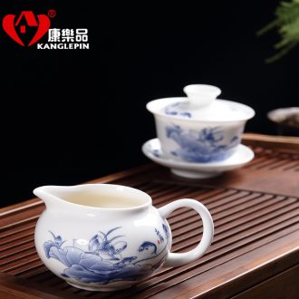Recreational product ceramic blue and white porcelain tea set tea and a cup of tea and a cup of white porcelain kung fu tea sea points home