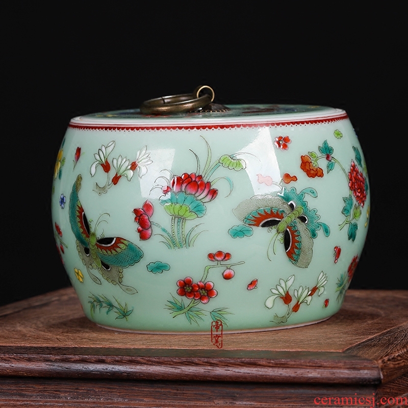 Archaize of jingdezhen porcelain qing qianlong pastel best butterfly cover can of antique hand-painted caddy penjing collection decorations