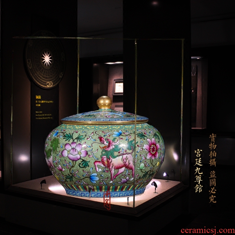 Jingdezhen ceramic antique hand-painted vases furnishing articles pastel green kirin caddy colored enamel tank storage tank