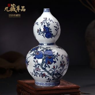 Jingdezhen blue and white youligong hand-painted ceramics vase colorful figure gourd bottle of Chinese style living room three fruit furnishing articles