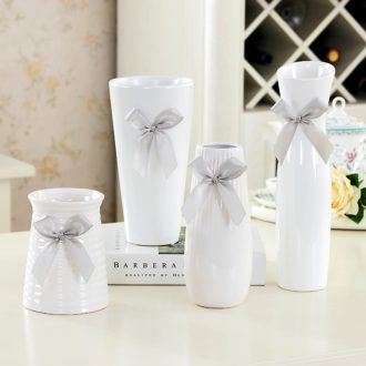 Small clear vase white ceramic vase contracted Japanese modern ceramic creative furnishing articles furnishing articles to send ribbon
