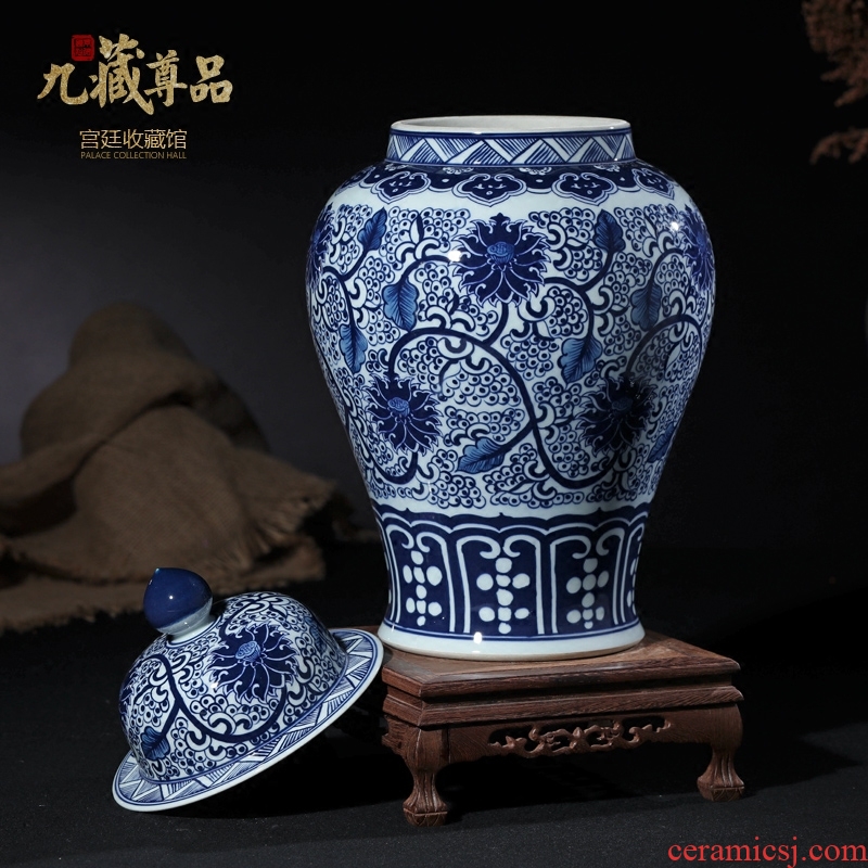 Jingdezhen blue and white porcelain ceramic vase put lotus flower general grain tank Chinese style living room TV cabinet storage tank furnishing articles