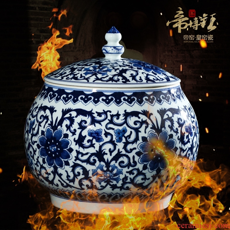 Blue and white porcelain of jingdezhen ceramics hand-painted bound branch lines cover pot archaize general furnishing articles storage tank decoration decoration