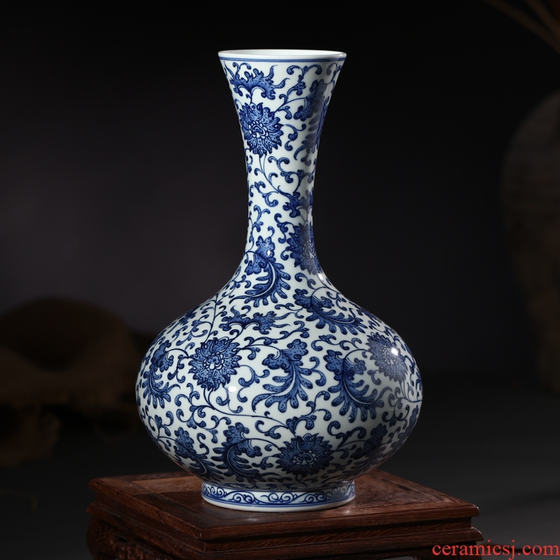 Furnishing articles jingdezhen porcelain ceramic vase Chinese antique blue and white porcelain hand-painted sitting room home decorative arts and crafts