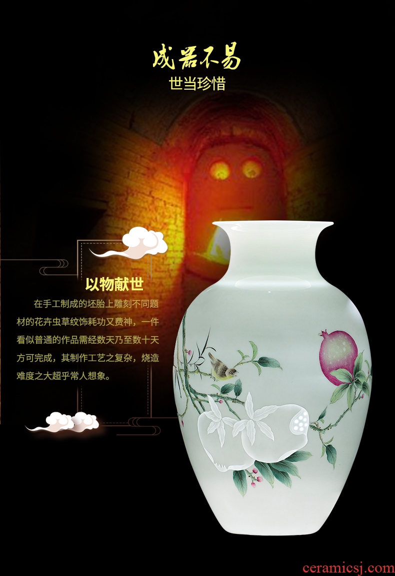 Jingdezhen ceramic vase famous hand-painted Chinese pomegranate thin foetus and exquisite furnishing articles home sitting room adornment flower arrangement