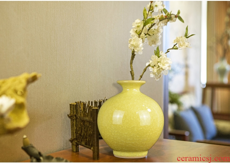 Jingdezhen ceramic vase restoring ancient ways furnishing articles of Chinese style living room dry flower arranging flowers home TV ark porcelain ornaments