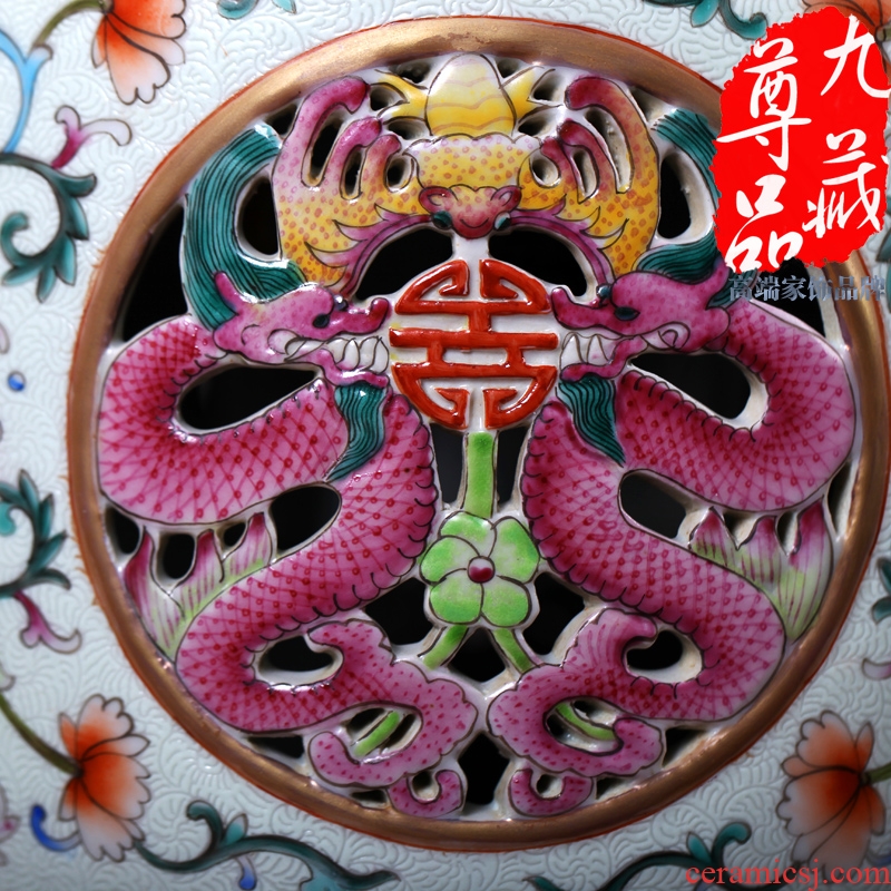 Jingdezhen ceramics imitation qing qianlong pastel switch hollow-out the revolving vase household adornment handicraft furnishing articles