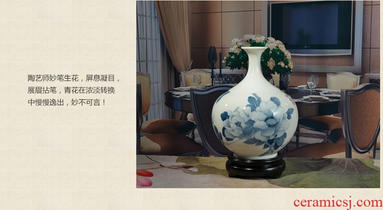 Oriental clay ceramic hand-painted vases furnishing articles creative Chinese style living room TV cabinet decoration/bottle