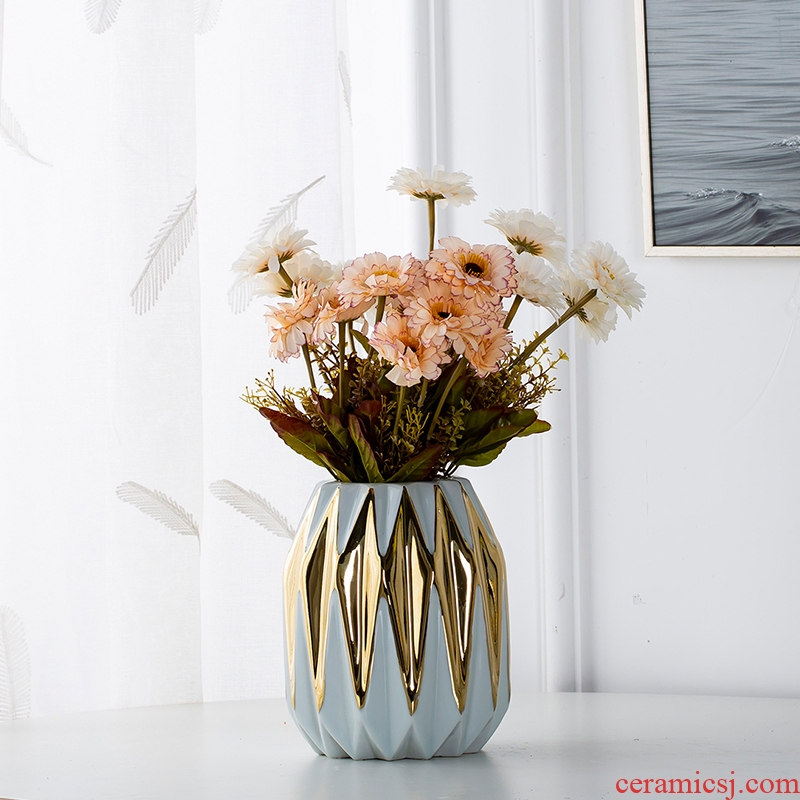 Jingdezhen porcelain white place golden vase Nordic ins large flowers sitting room decoration home decoration