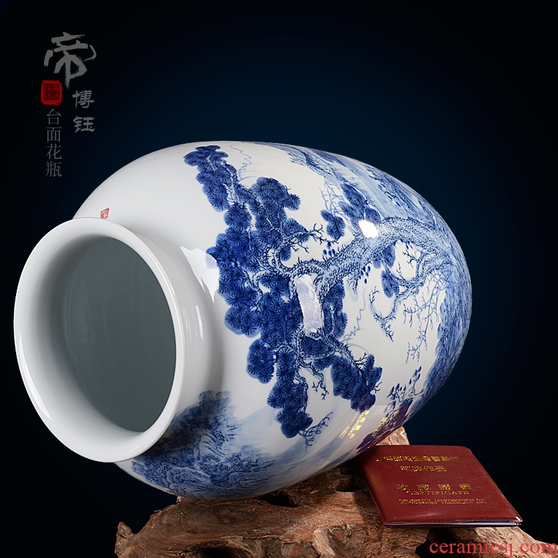 Celebrity famous master hand of jingdezhen blue and white porcelain vase landscape high-grade household ceramics crafts