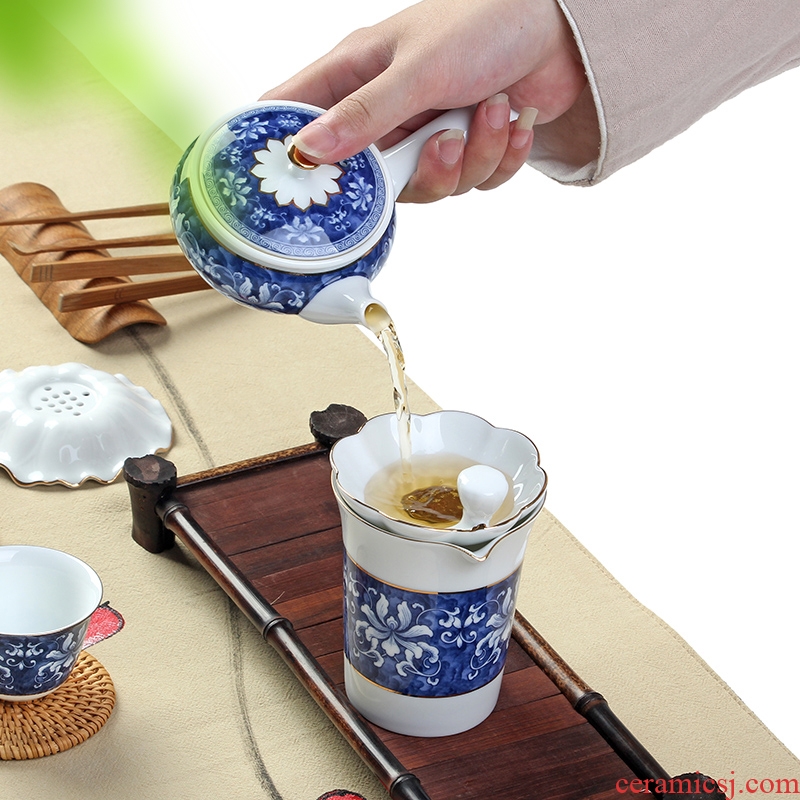 The icing on the cake kung fu tea set of blue and white porcelain ceramic Japanese household contracted tea teapot teacup gift box
