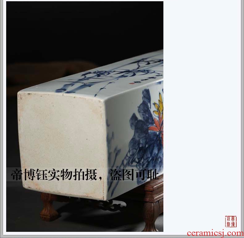 Jingdezhen blue and white chrysanthemum patterns hand-painted ceramics of large vases, flower arranging and calligraphy scrolls cylinder furnishing articles