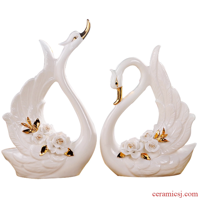 Practical wedding present European furnishing articles swan wine accessories creative living room TV ark ceramic craft gift