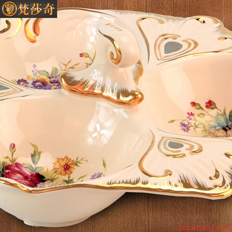 Vatican Sally's Chinese New Year Spring Festival with ceramic candy dishes dry fruit tray European creative points, snack plate melon seed plate is placed