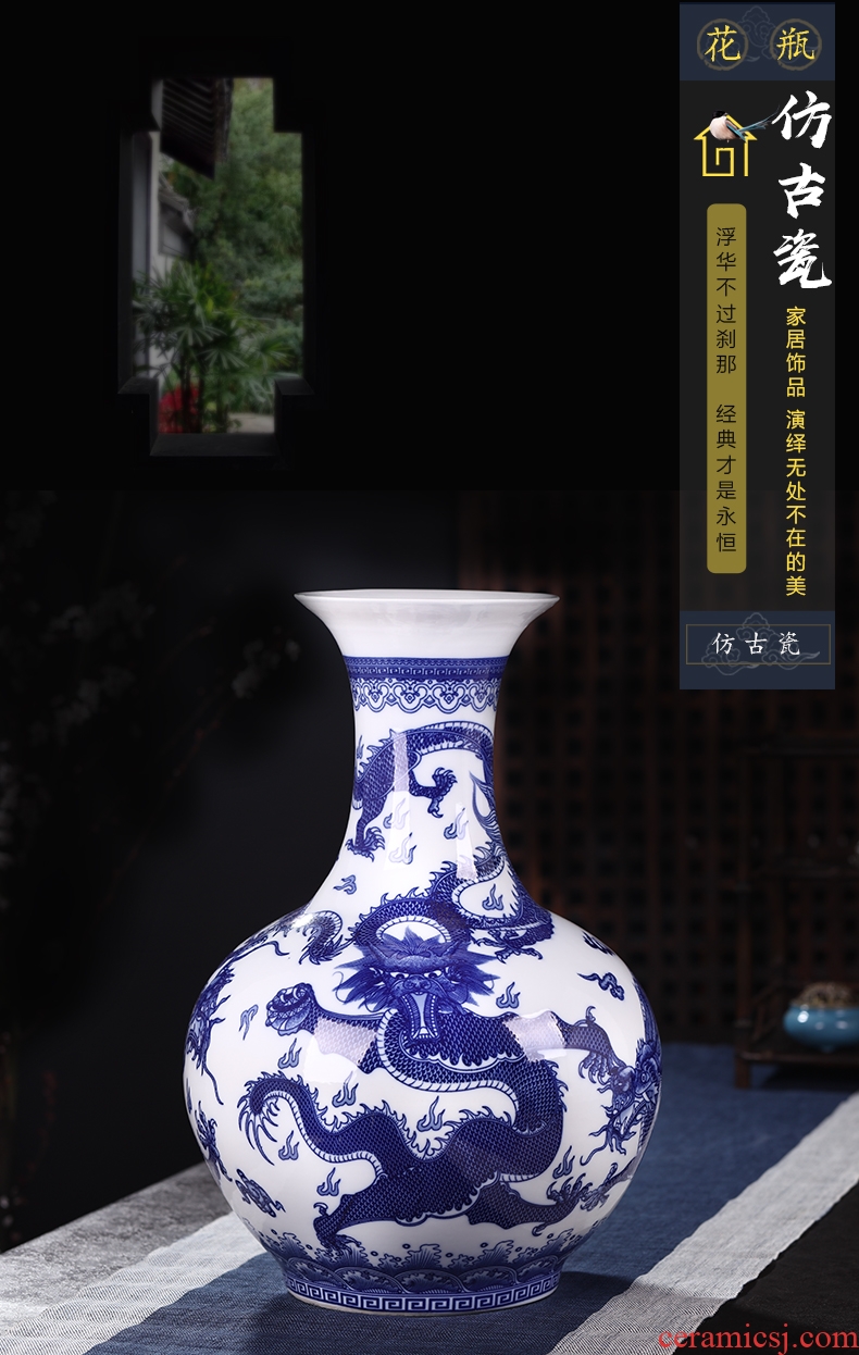 Blue and white porcelain of jingdezhen ceramics of large sitting room of Chinese style household furnishing articles of blue and white porcelain vases, flower arrangement furnishing articles