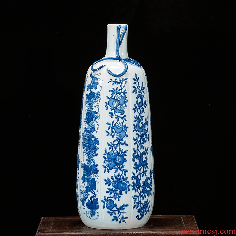 Jingdezhen ceramics vase antique blue-and-white large flower arranging new porch sitting room of Chinese style household act the role ofing is tasted furnishing articles