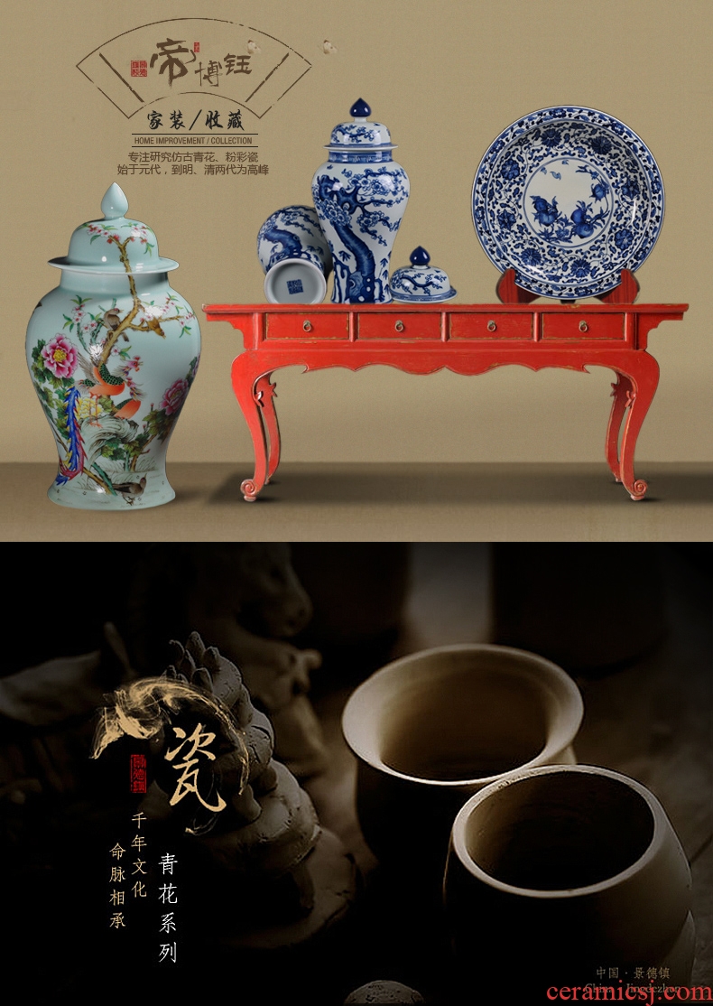 Jingdezhen ceramics famous works hand-painted traditional Chinese painting landscape square vase vases, decorative arts and crafts