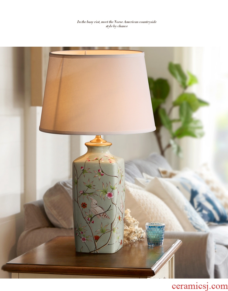 Kay Qiao Xin model of American living room lamp example room tea table lamp green ceramic painting of flowers and contracted sweet bedroom lamps and lanterns
