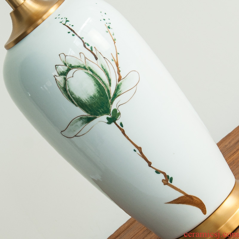 Ceramic lamp full copper modern Chinese hand-painted flowers hotel sitting room decorate desk lamp of bedroom the head of a bed the study 1059
