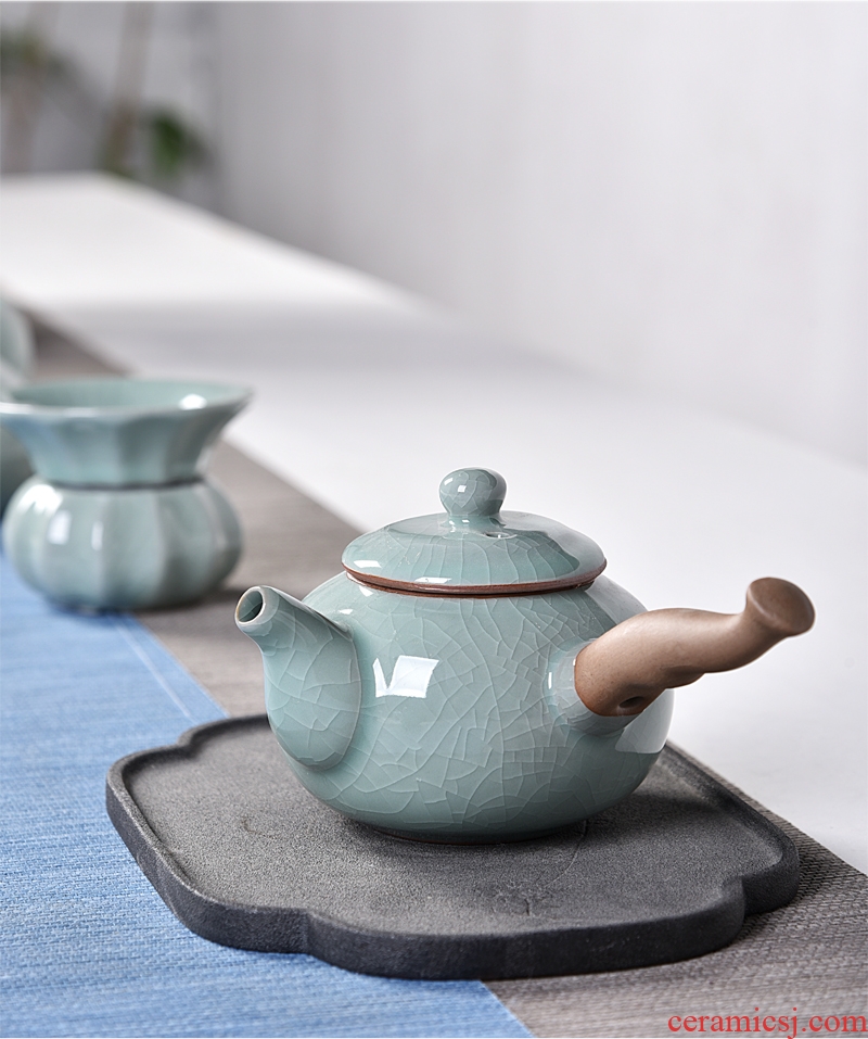 Gorgeous young ceramic kung fu tea tea cup of a complete set of tureen brother celadon kiln slicing the teapot tea suit household