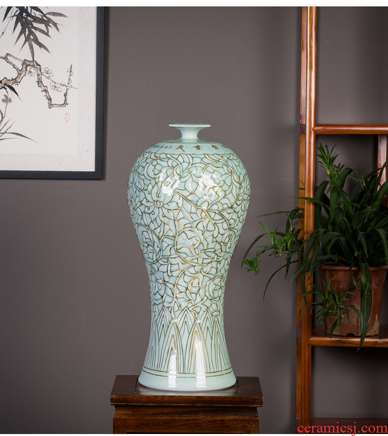 Jingdezhen ceramic vase famous paint shadow carving greengage bottles of Chinese style porch decoration furnishing articles large living room