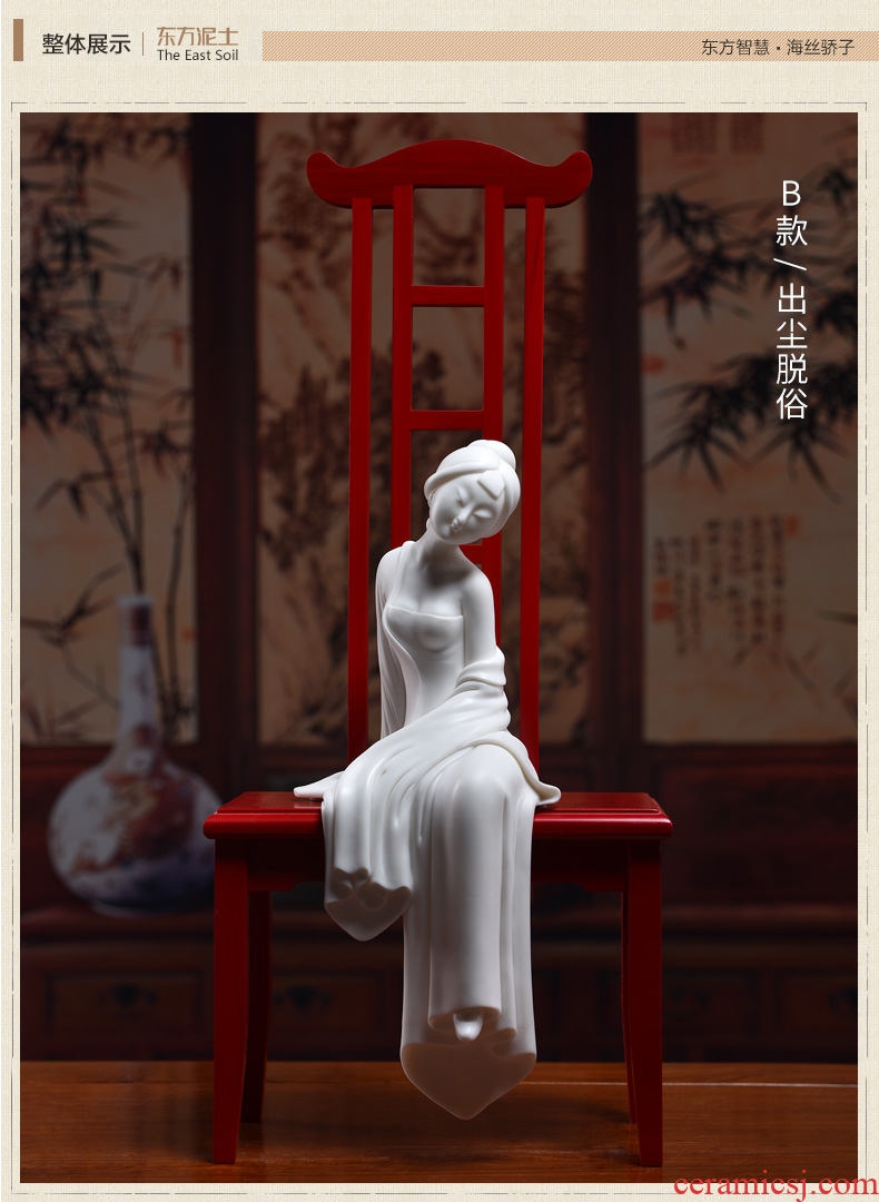 The east mud creative furnishing articles wind sitting room adornment handicraft ceramic study Chinese beauty/water lotus