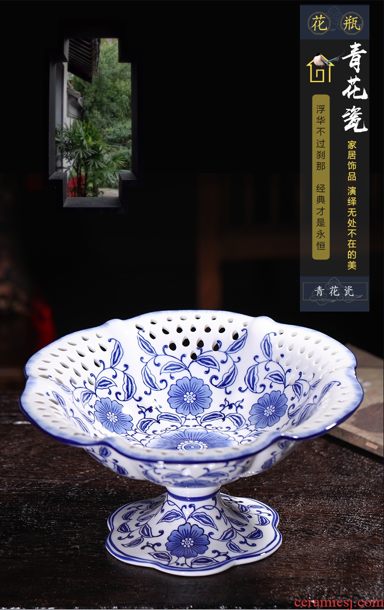 Blue and white porcelain of jingdezhen ceramics of fruit snacks dry fruit tray modern new Chinese style sitting room tea table table furnishing articles