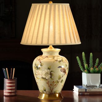 Classical luxury atmosphere to restore ancient ways American ceramic desk lamp contracted sitting room bedroom modern antique copper cloth art the whole lamp