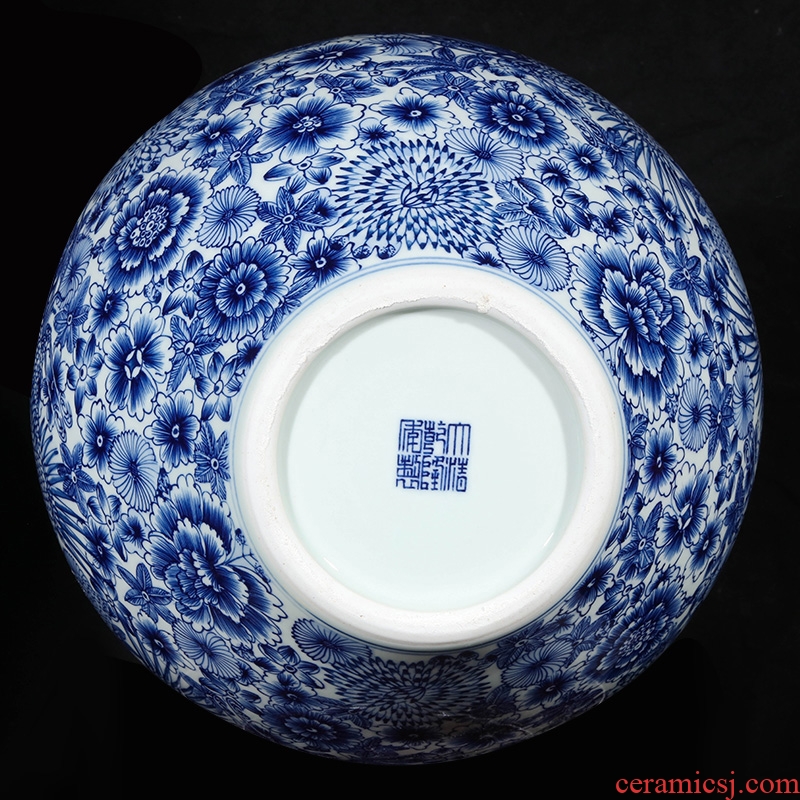 Jingdezhen ceramics imitation qianlong hand-painted phoenix Chinese blue and white porcelain vase gift sitting room adornment is placed