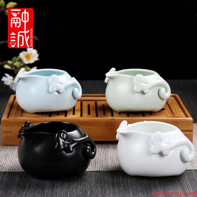Kiln ceramic fair mug) suit kung fu tea tea accessories points resistance to hot tea sea creative tea cup