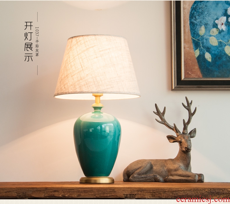 Ceramic lamp bedroom berth lamp light the luxury of modern American new Chinese style restoring ancient ways is green sweet full copper lamps and lanterns